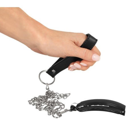 PUSSY CLAMP WICH LEASH